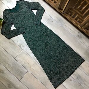 Vintage 90’s boho stretchy maxi dress! No size tag- guess is a M